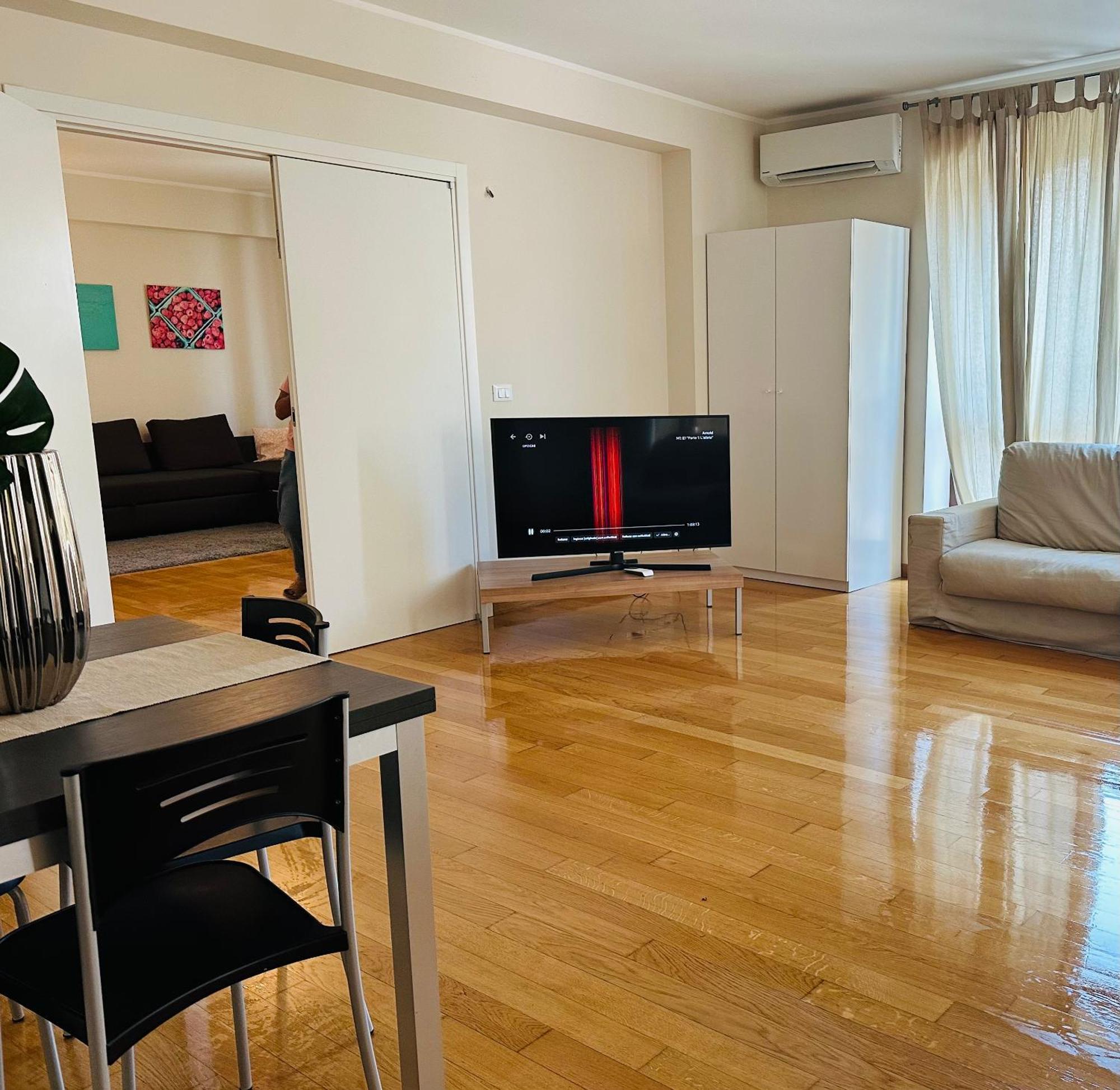 Lux Studio And Apartment Catania Ngoại thất bức ảnh